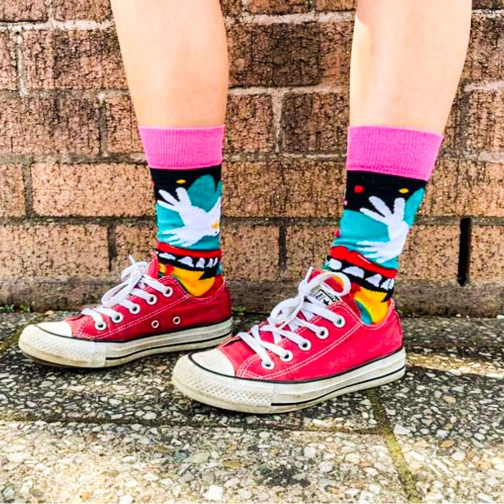 Blue Mountains Designed. Nostalgic Socks. Australia. 6-11 large.